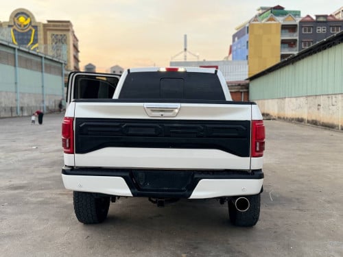 Ford F150 Platinum 2015