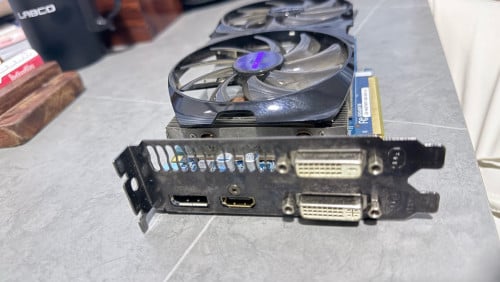 GIGABYTE GEFORCE GTX 660 2 GB GDDR5
