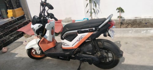 Honda-Zoomet x-2017