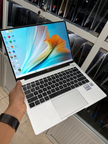 Huawei Matebook X13 2021 (98%)