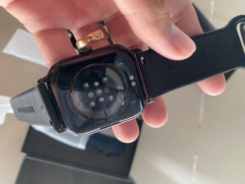 Ice watch លក់វិញអត់សូវប្រើ