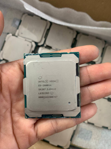 Intel Xeon E5-2680 v4