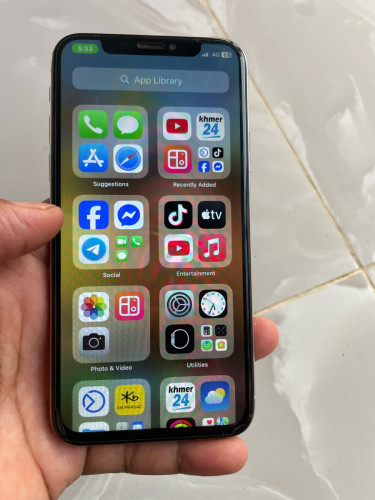 iphon x នៅដំណេីការទាំងអស់​ អត់ជាប់អីទាំងអស់