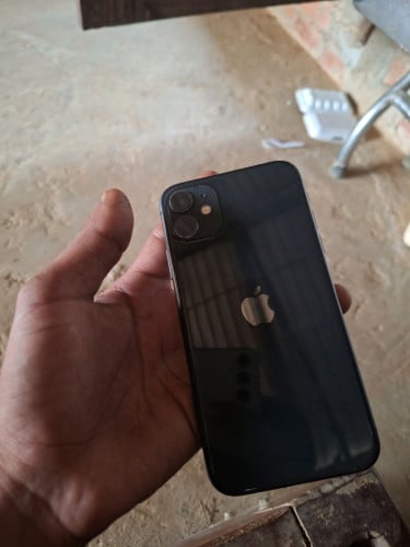 iPhone 11 យាយស្ដាប់គ្នាអត់បាន