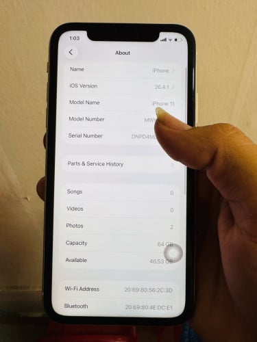 IPhone 11 64G Lla នៅស្អាតល្មមប្រេី