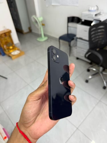 iPhone 12