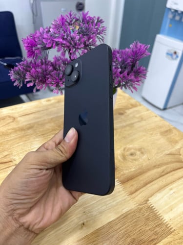 IPHONE 15 PLUS