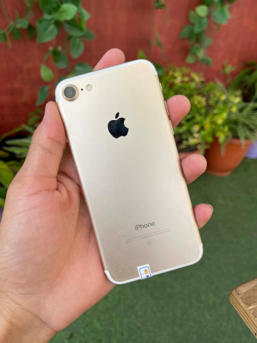 Iphone 7G 128G សានុំ