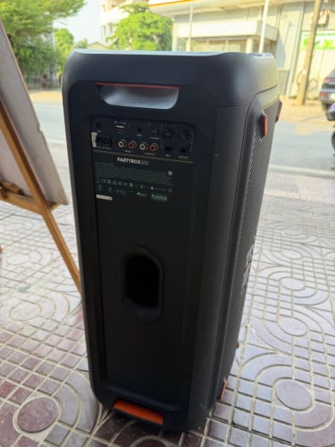 JBL partyBox 300