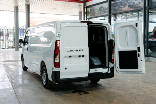 JMC TOURING EV ដឹកទំនិញថ្មី