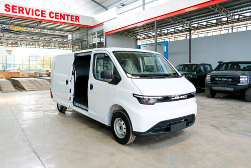 JMC TOURING EV ដឹកទំនិញថ្មី