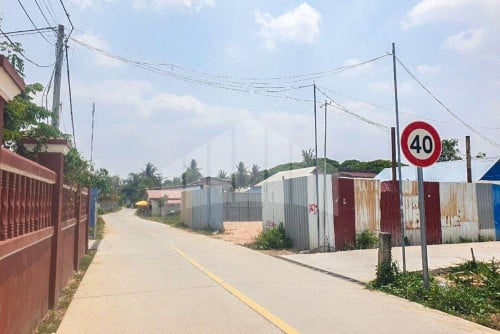 Land for Sale near Road 105 & National Road 2, Kandal Stoeung District