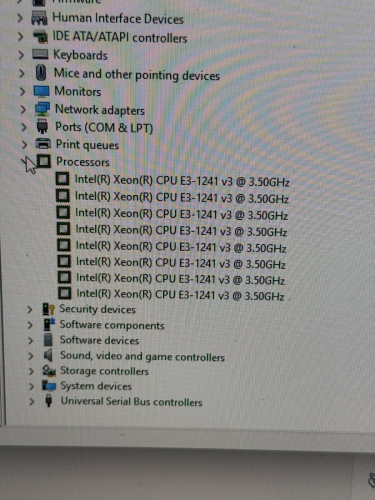 Lenovo Workstation P300