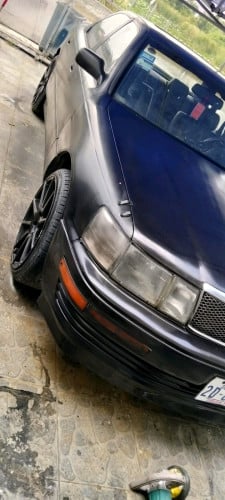 Lexus LS400 1994 in mint condition