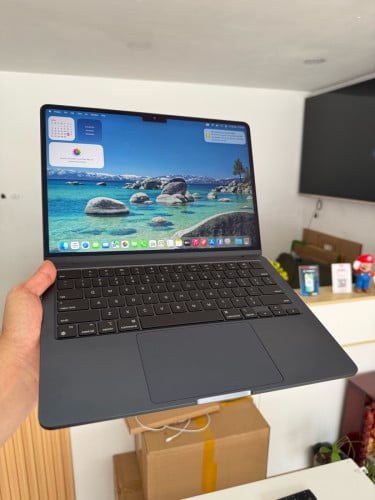 MacBook Air M2 13inch 2022