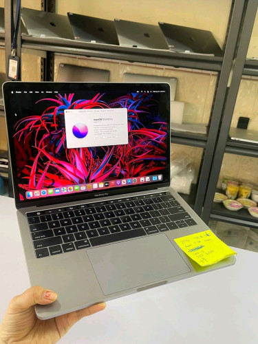 Macbook Pro Year2016 Touch Bar