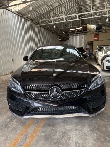 MERCEDES BENZ C300 AMG LINE⚜️FULL option