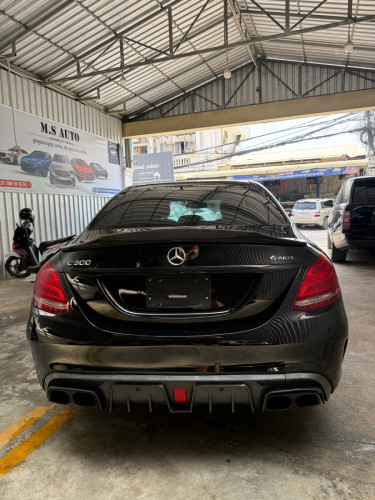 MERCEDES BENZ C300 AMG LINE⚜️FULL option