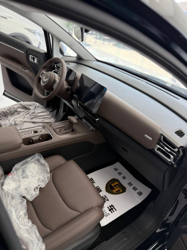 MPV សាំងសុទ្ធ 7កៅអី