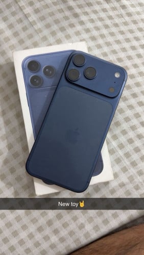 navy blue iPhone 17 pro max selling urgent selling លក់ iPhone 17 pro max ពណ៌ខៀវស្រងាត់ លក់បន្ទាន់