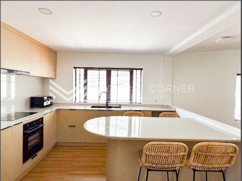 Newly Renovated 1-Bedroom Apartment Available For Rent In Chakto Mukh, Daun Penh Near Royal Palace.