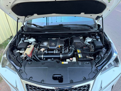 NX200T F-Sport 2016