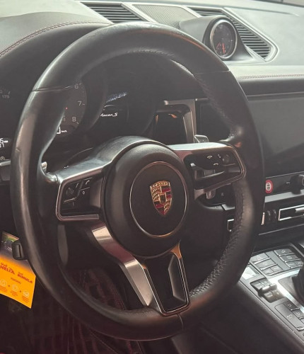 Porsche Macan S 2015 upgrade to GTS 2024