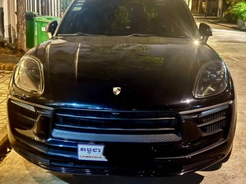 Porsche Macan S 2015 upgrade to GTS 2024