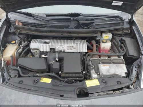 Prius 011 Option3 ឡានស្អាត ពូកស្បែក
