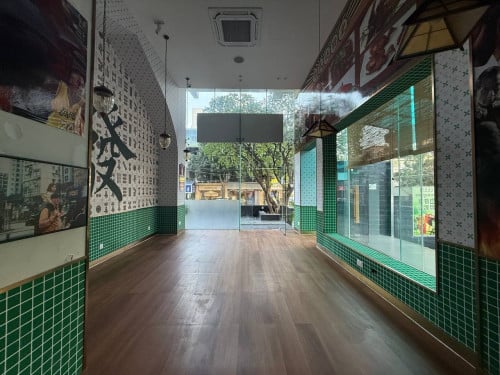 SHOPHOUSE FOR RENT- BKK1