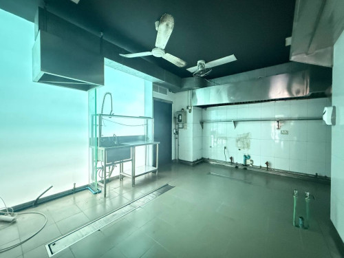 SHOPHOUSE FOR RENT- BKK1