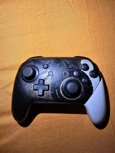 Switch OLED JB 512GB or Trade Quest 3