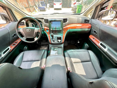 TOYOTA ALPHARD 2012 Hybrid Full Option ពណ៌ស ក្នុងខ្មៅ