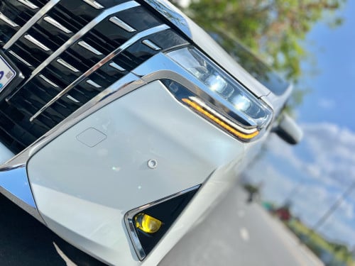 Toyota Alphard MPV Minivan