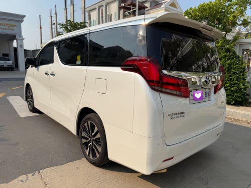 Toyota Alphard V6 2019