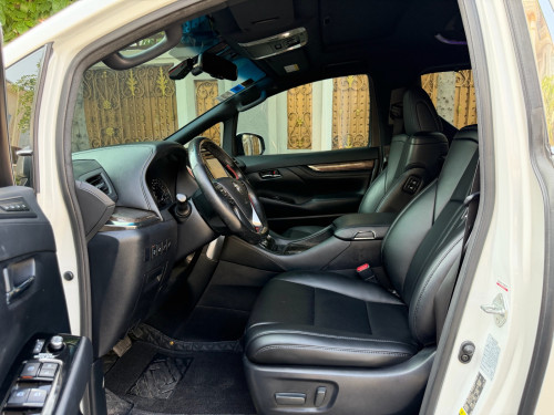 Toyota Alphard V6 2019