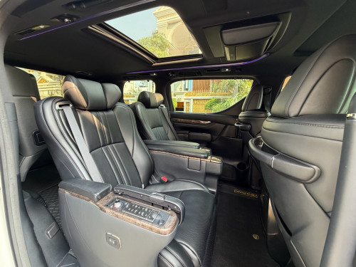 Toyota Alphard V6 2019