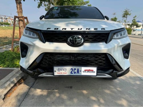 Toyota FORTUNER Legender 2023
