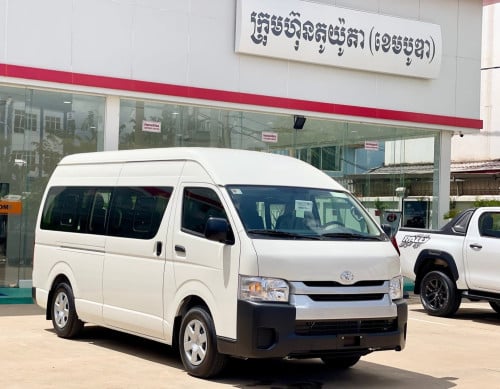 TOYOTA Hiace 16 កៅអី (រោងចក្រជប៉ុន)
