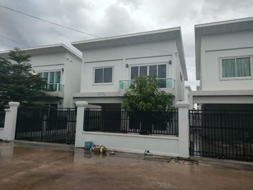 Villa for Rent (ផ្ទះវីឡាសម្រាប់ជួល)