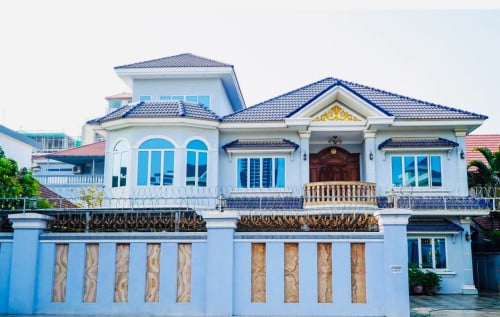Villa For Rent At Toul Kork Area, 02 Floors. 08 Rooms,  3,000$, Good For Residence and Office….