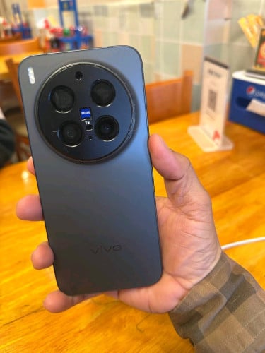 Vivo X300 Pro 12/256g  នៅស្អាត Full Set
