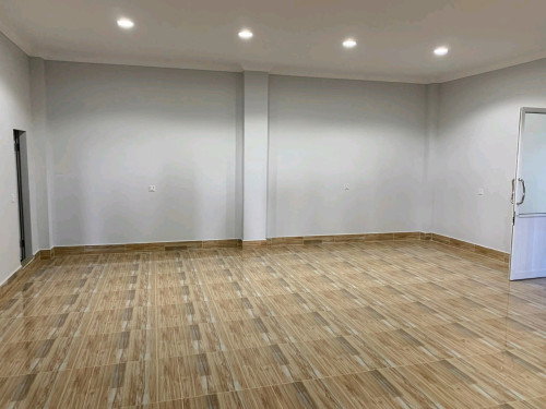 WH 1300m2 at Sensok for rent