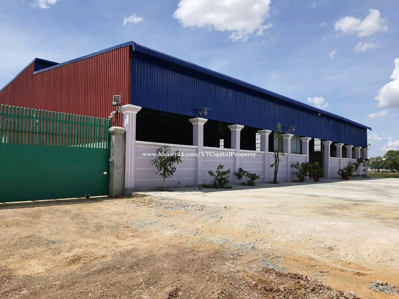 WH 1300m2 at Sensok for rent