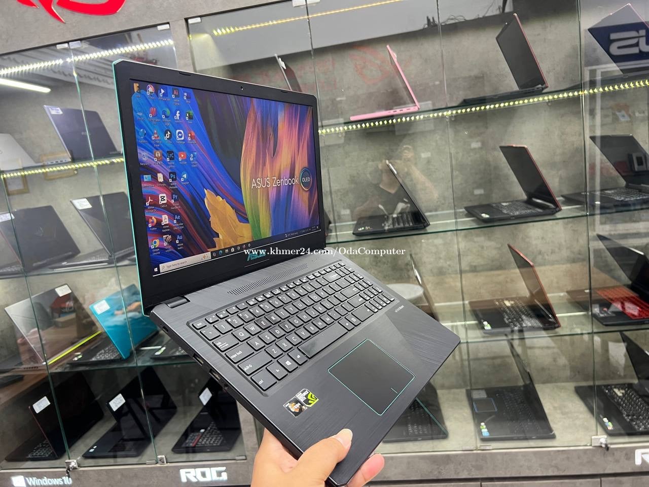 Asus X570ZD (Gaming&Design)