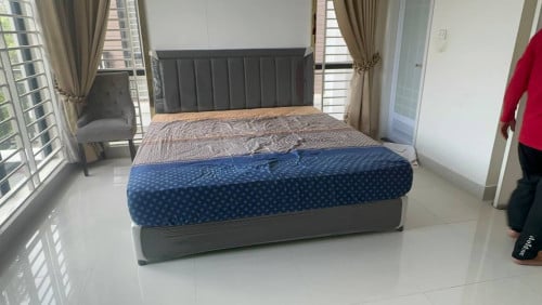 វីឡាភ្លោះ លក់បន្ទាន់!!