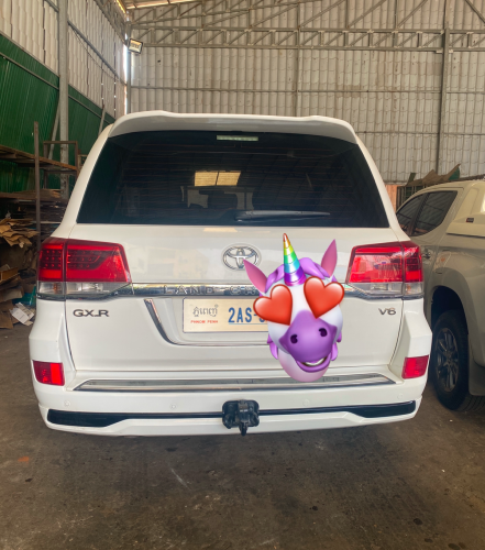 ឡានស្អាតអត់សូវជិះម្ចាស់ចង់ដូរសេរី