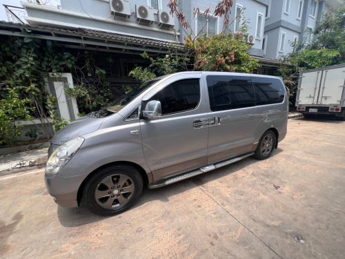 ឡានលក់ ស្តារិច012 ទំលាក់ពន្ធ08 ឡានជិះផ្ទាល់ មិនបុក