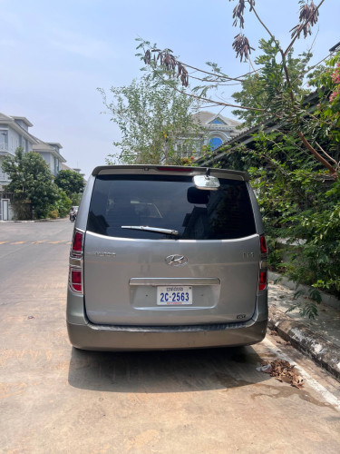 ឡានលក់ ស្តារិច012 ទំលាក់ពន្ធ08 ឡានជិះផ្ទាល់ មិនបុក