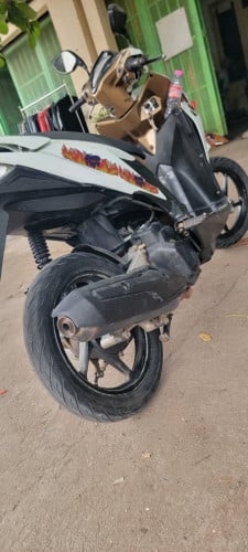 ខ្ញុំត្រូវការលក់ម៉ូតូហុងដាឃ្លីបឆ្នាំ 2016 ប្រញាប់លុយម៉ូតូនៅស្អាតមាសីុនខ្លាំងជាស្រួល(ភ្នំពេញ)បាត់កាត់